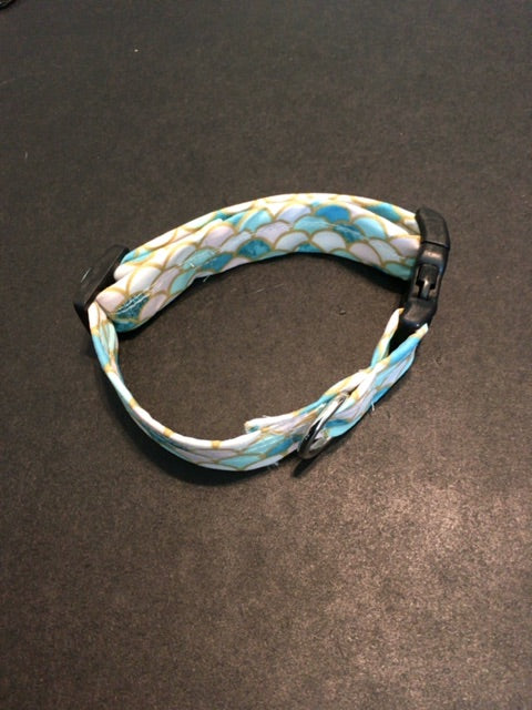 Pastel mermaid scales  Dog collar, Small