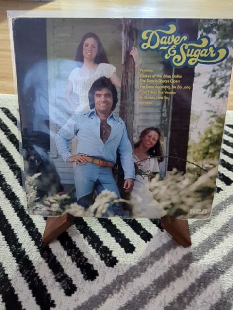 Vinyl Dave and sugar