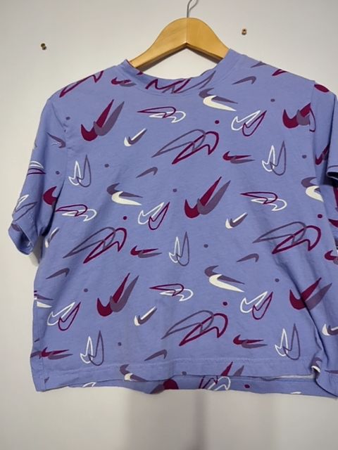 Modern Clothing Nike Tee, L