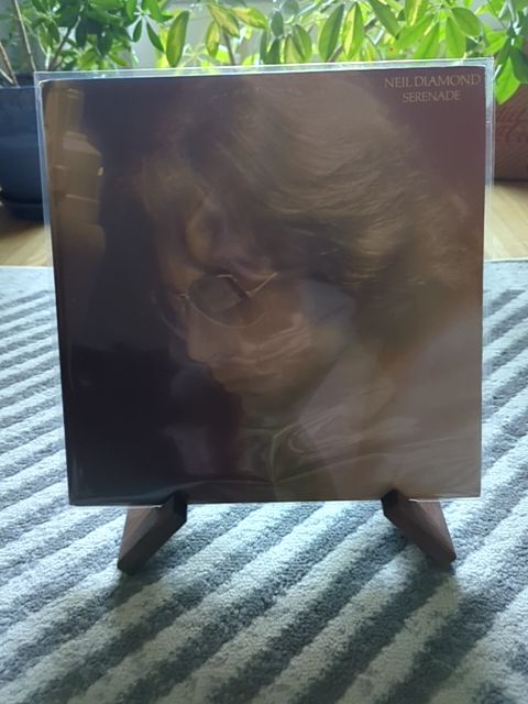 Vinyl Neil diamond serenade