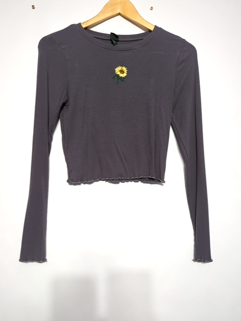 Modern Clothing Long Sleeve Shirt, M