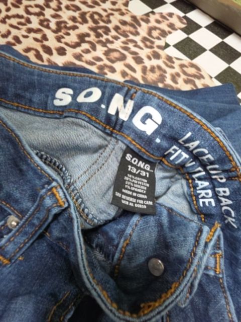 Dark wash S.O.N.G. Bottoms, 13/31