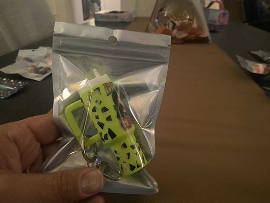 Green Tumbler Keychain Grace's bead Shop