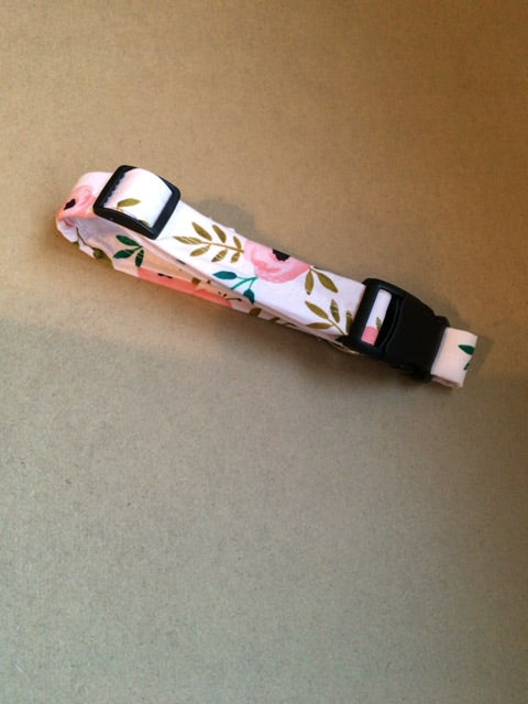 Peach with flowers  Dog collar, Medium